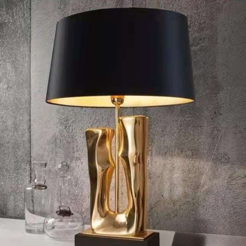 Lampe de table en métal de sty - Resin Art Floor Design avis et prix