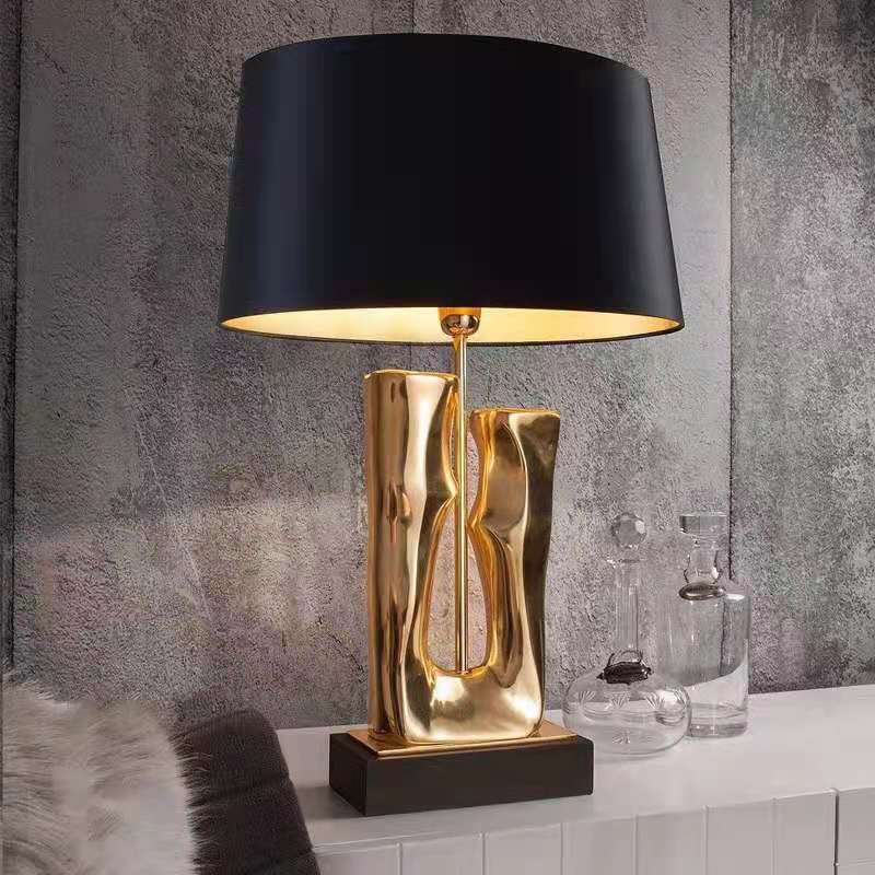Lampe de table en métal de sty - Resin Art Floor Design avis et prix
